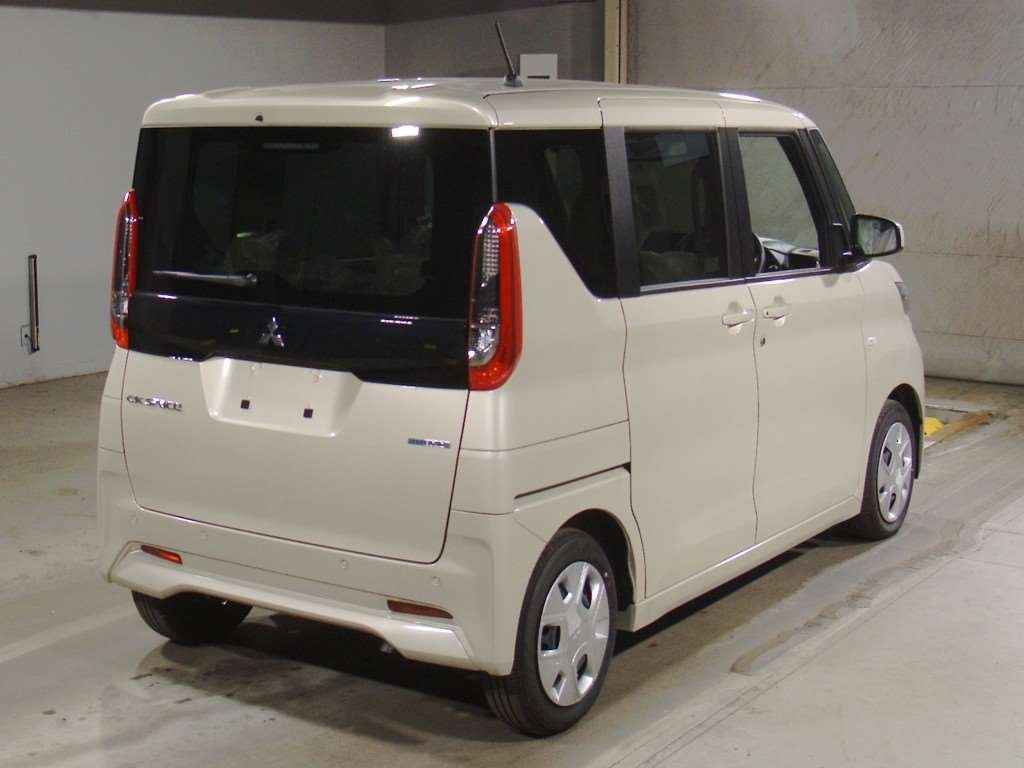 MITSUBISHI EK SPACE