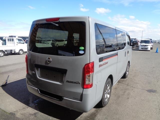 NISSAN NV350 CARAVAN