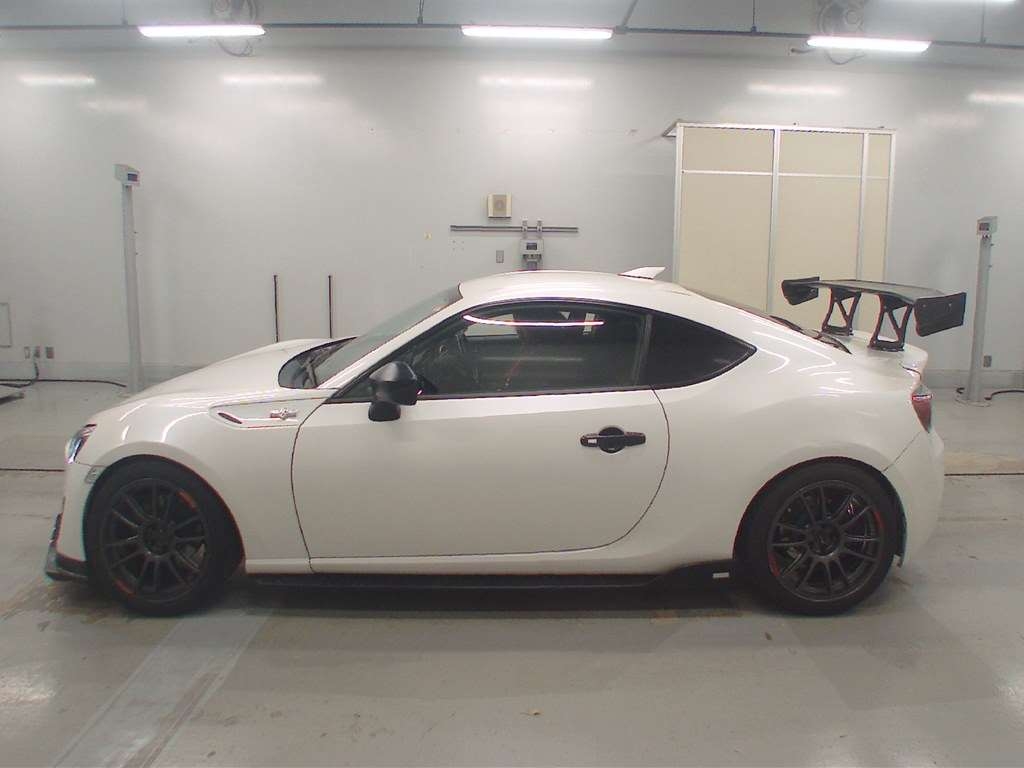 TOYOTA GT 86