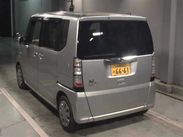 HONDA N-BOX+