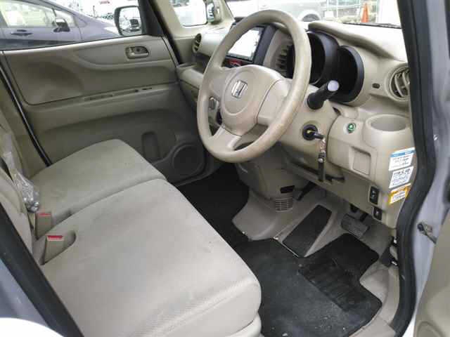 HONDA N-BOX+