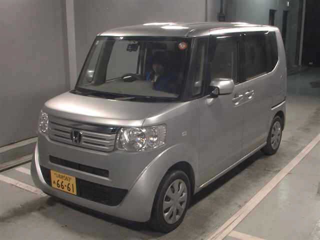 HONDA N-BOX+