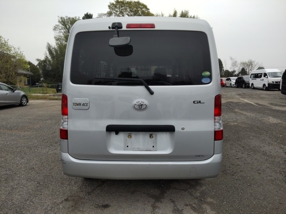 TOYOTA TOWN ACE