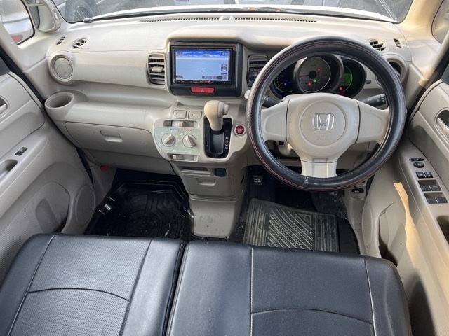 HONDA N-BOX+