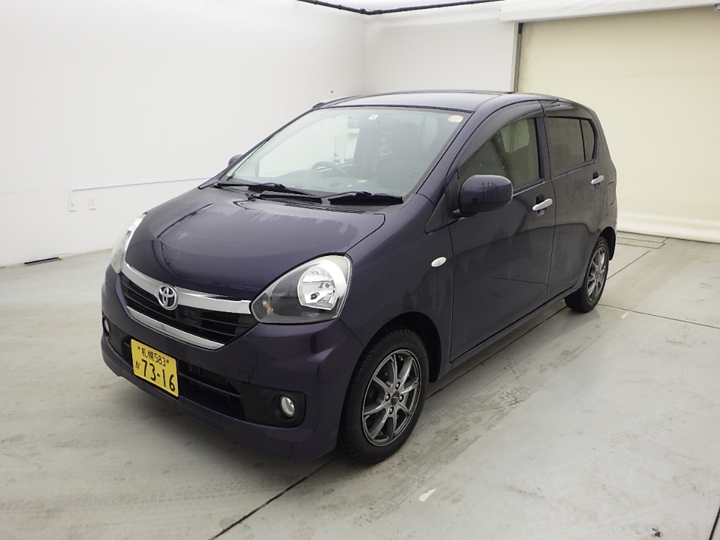 TOYOTA PIXIS EPOCH