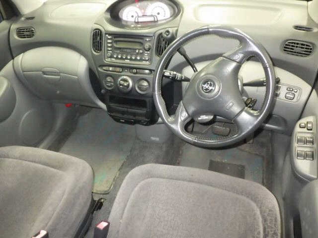 TOYOTA FUNCARGO