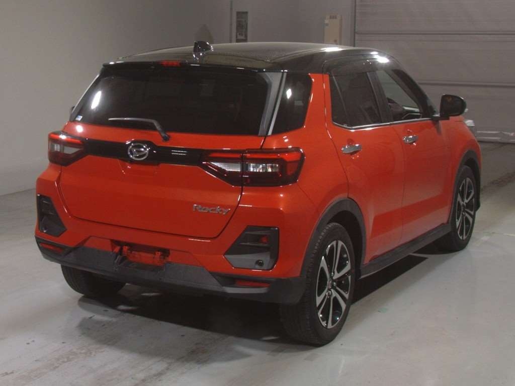 DAIHATSU ROCKY