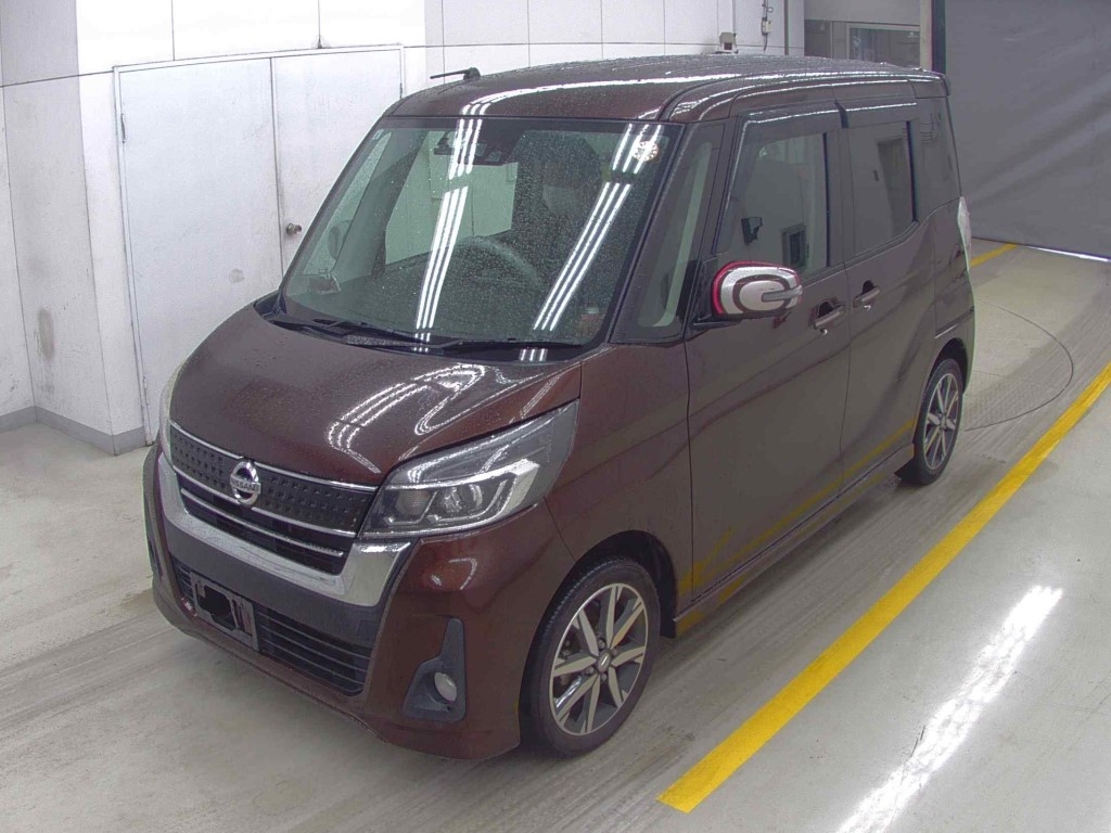 NISSAN DAYZ ROOX