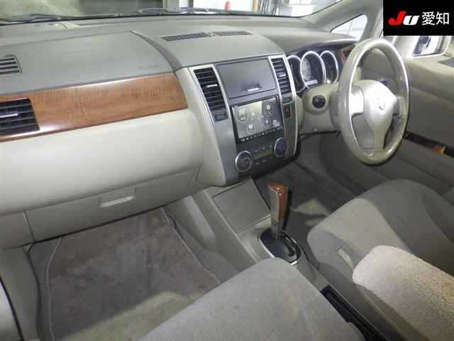 NISSAN TIIDA LATIO