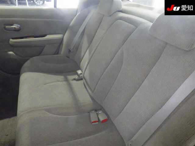 NISSAN TIIDA LATIO
