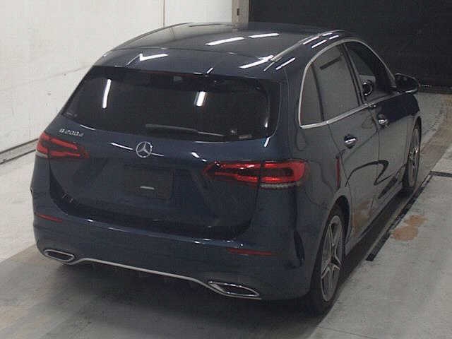 MERCEDES-BENZ B-CLASS