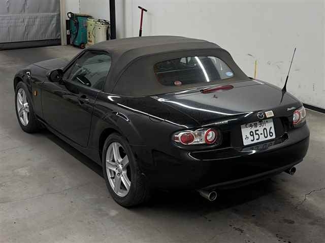 MAZDA ROADSTER