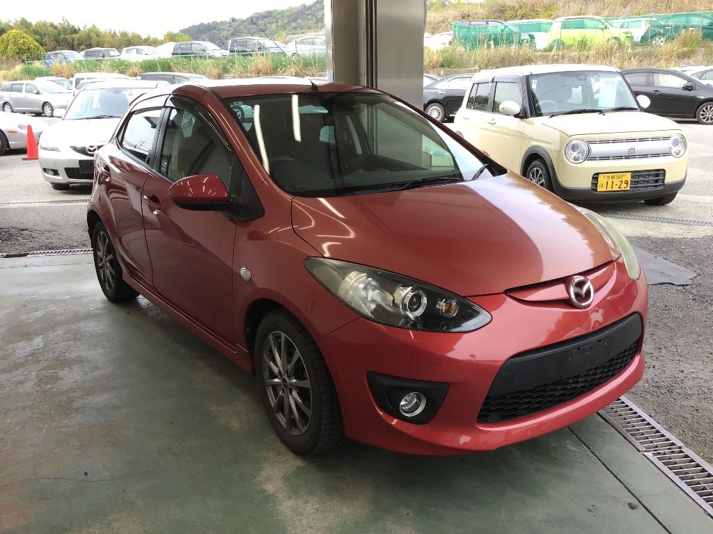 MAZDA DEMIO