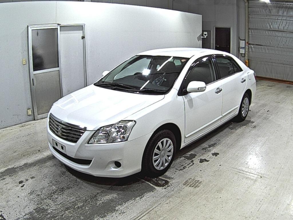 TOYOTA PREMIO