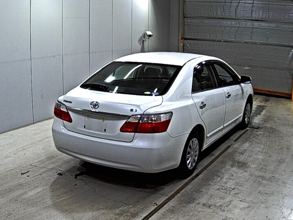 TOYOTA PREMIO