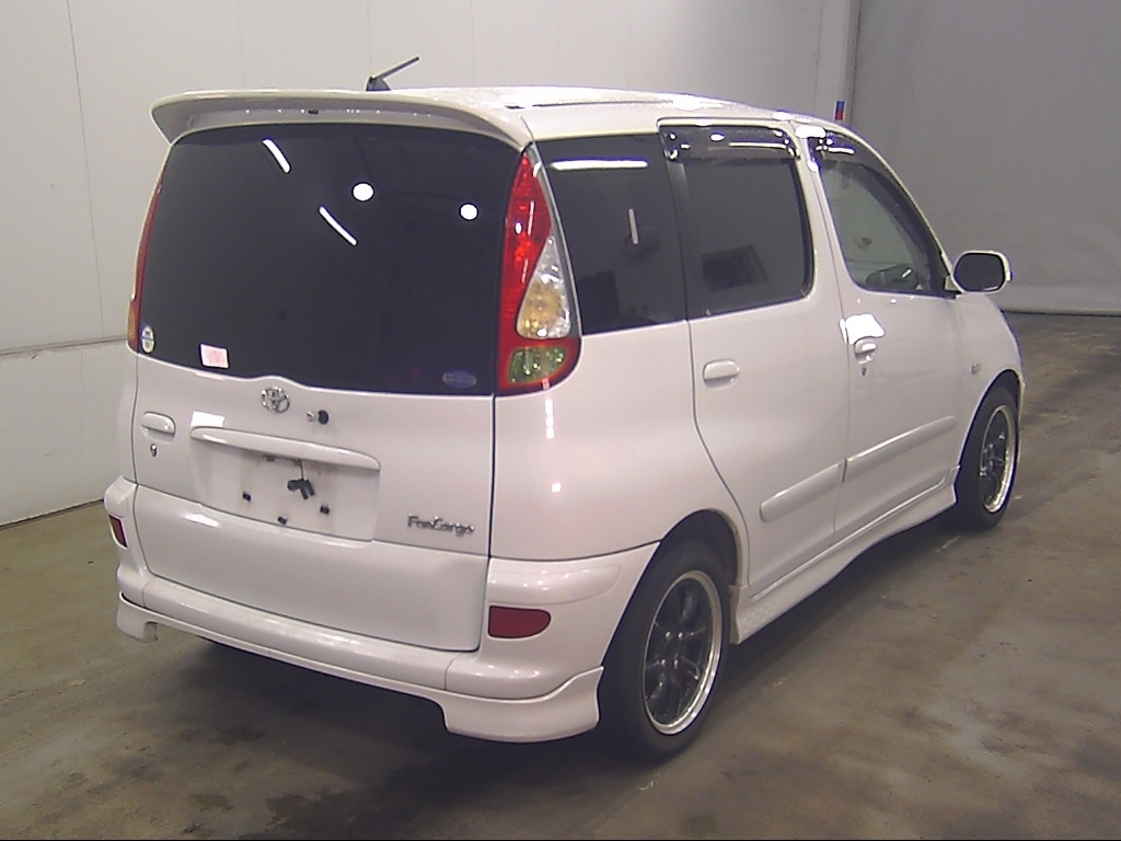 TOYOTA FUNCARGO