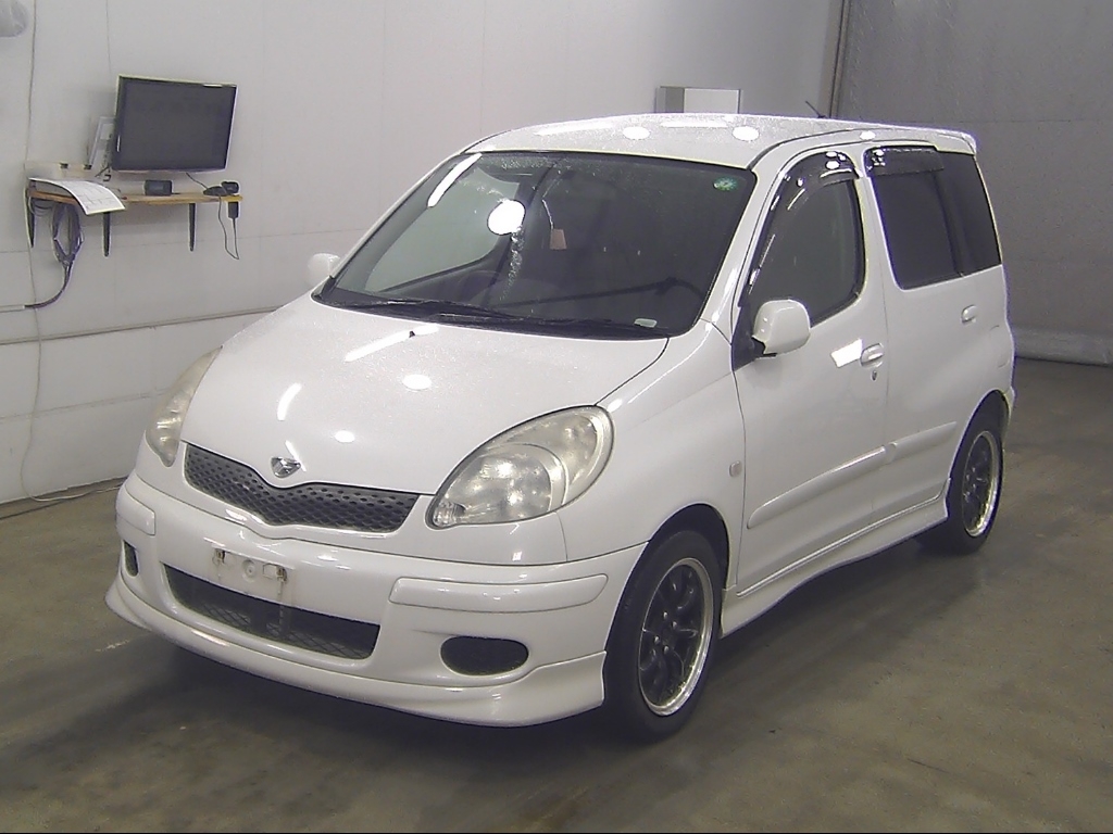 TOYOTA FUNCARGO