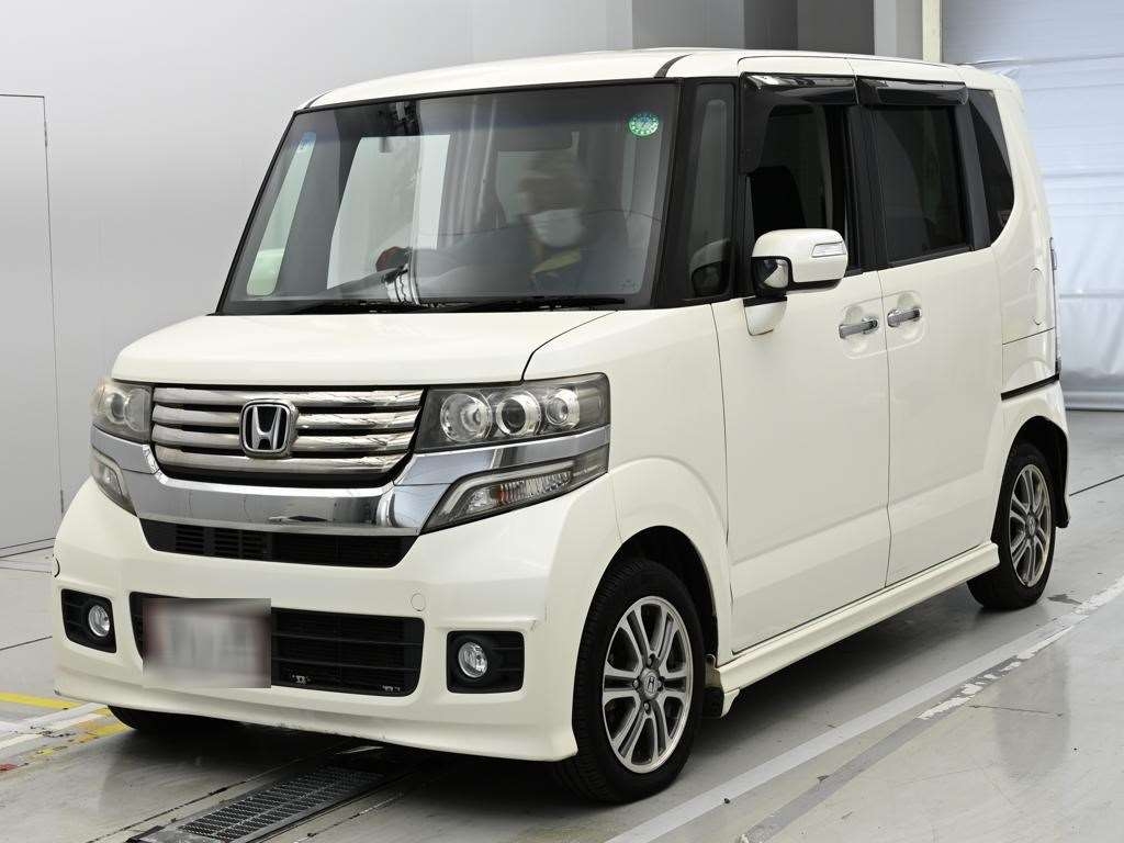 HONDA N-BOX