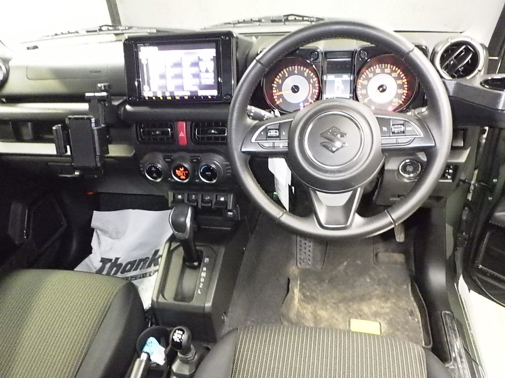 SUZUKI JIMNY SIERRA
