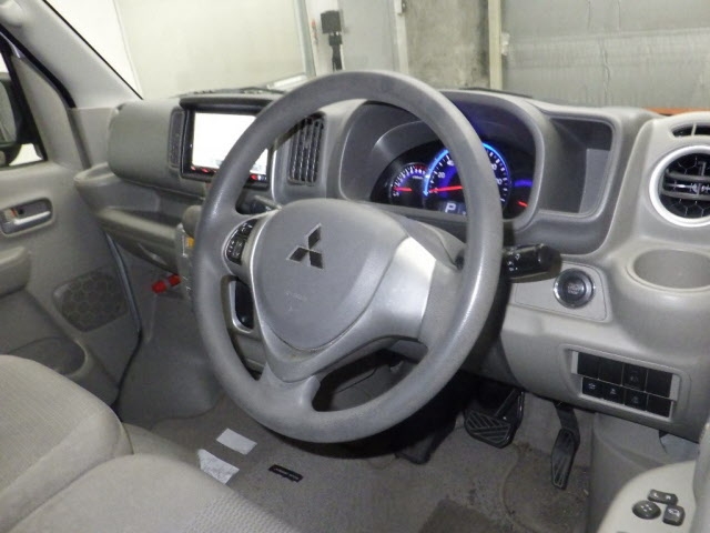 MITSUBISHI TOWN BOX