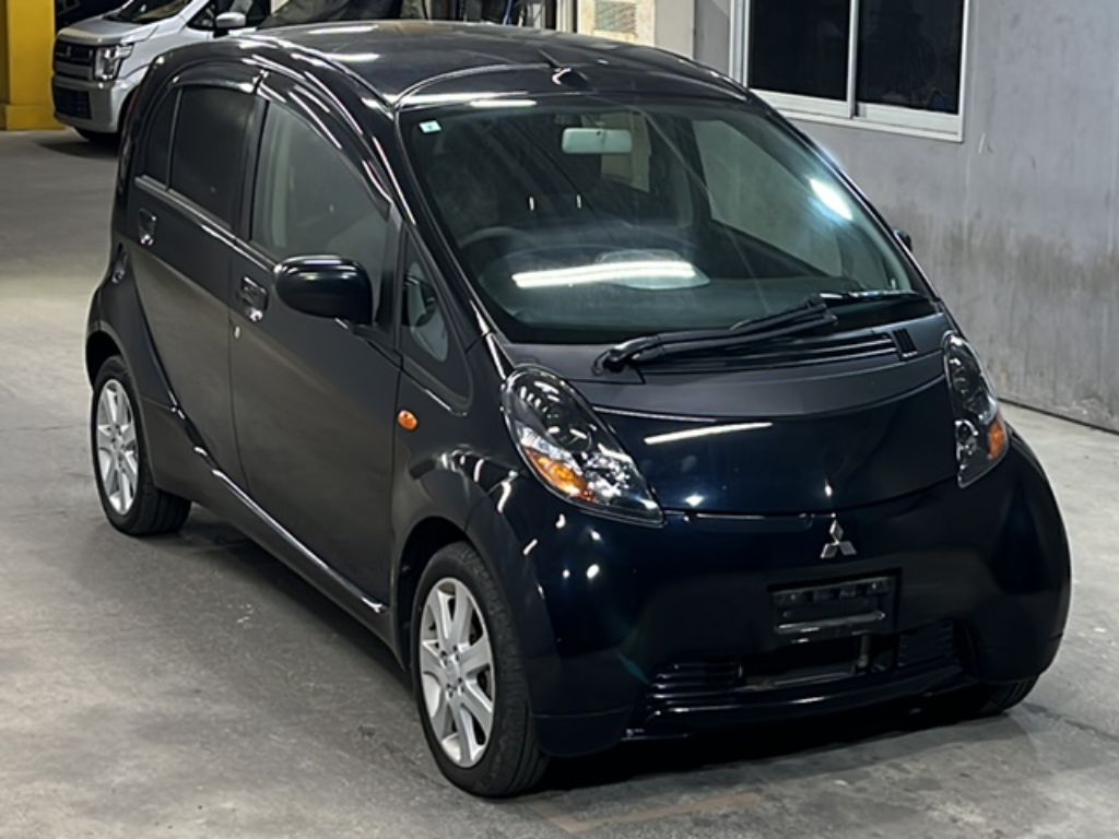 MITSUBISHI I