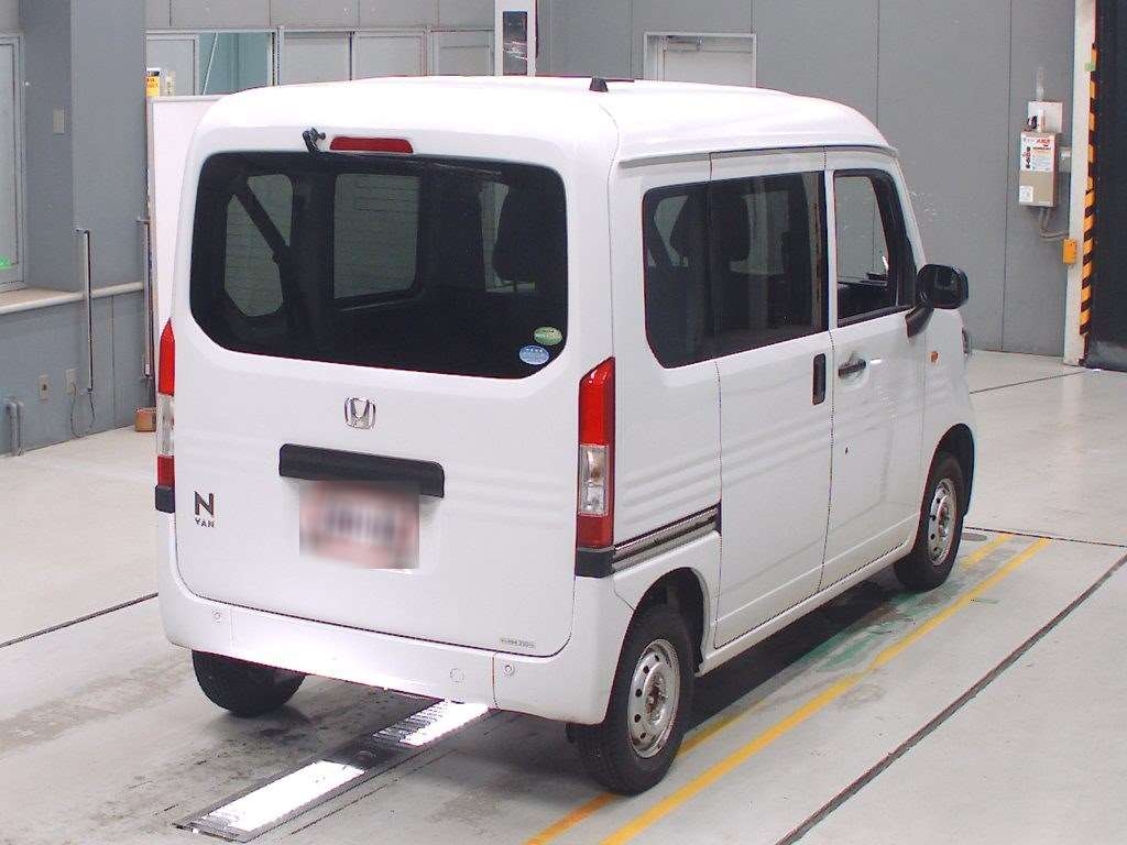 HONDA N-VAN