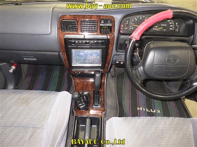 TOYOTA HILUX SURF
