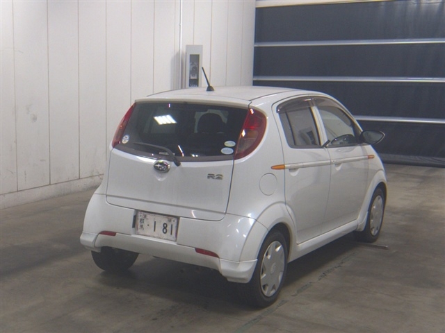 SUBARU R2