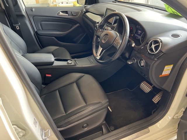 MERCEDES-BENZ B-CLASS
