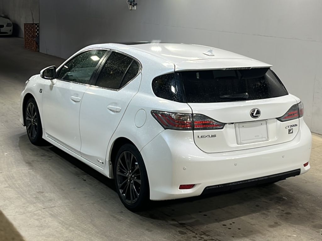 LEXUS CT200H