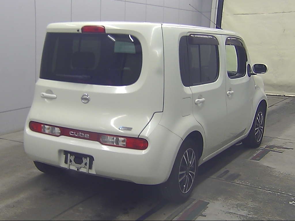 NISSAN CUBE