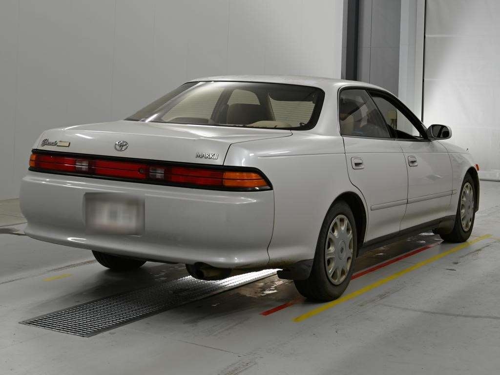 TOYOTA MARK II