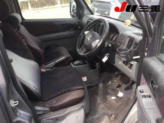 MITSUBISHI TOWN BOX