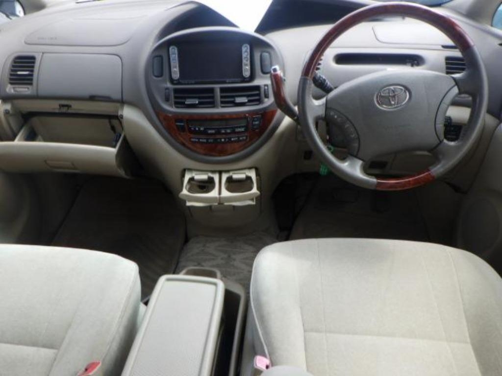 TOYOTA ESTIMA