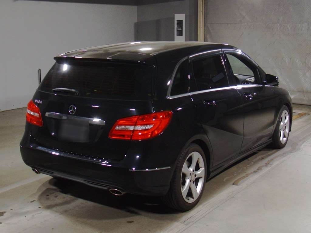 MERCEDES-BENZ B-CLASS