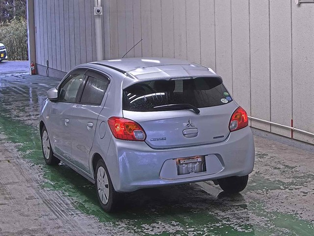 MITSUBISHI MIRAGE