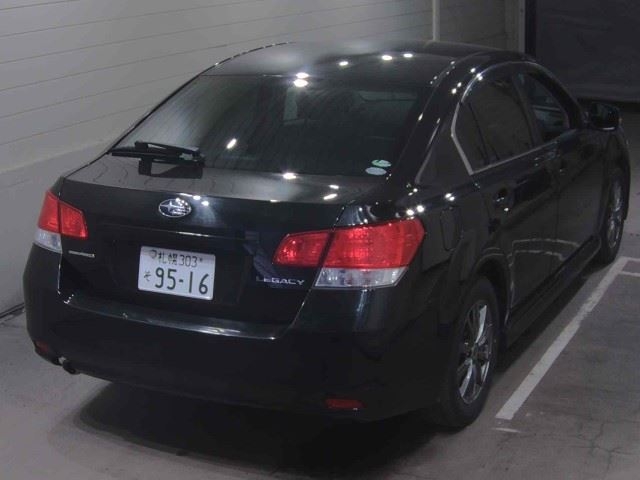 SUBARU LEGACY B4