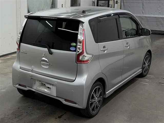 MITSUBISHI EK CUSTOM