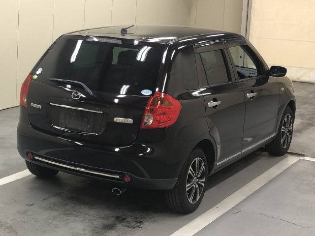 MAZDA VERISA