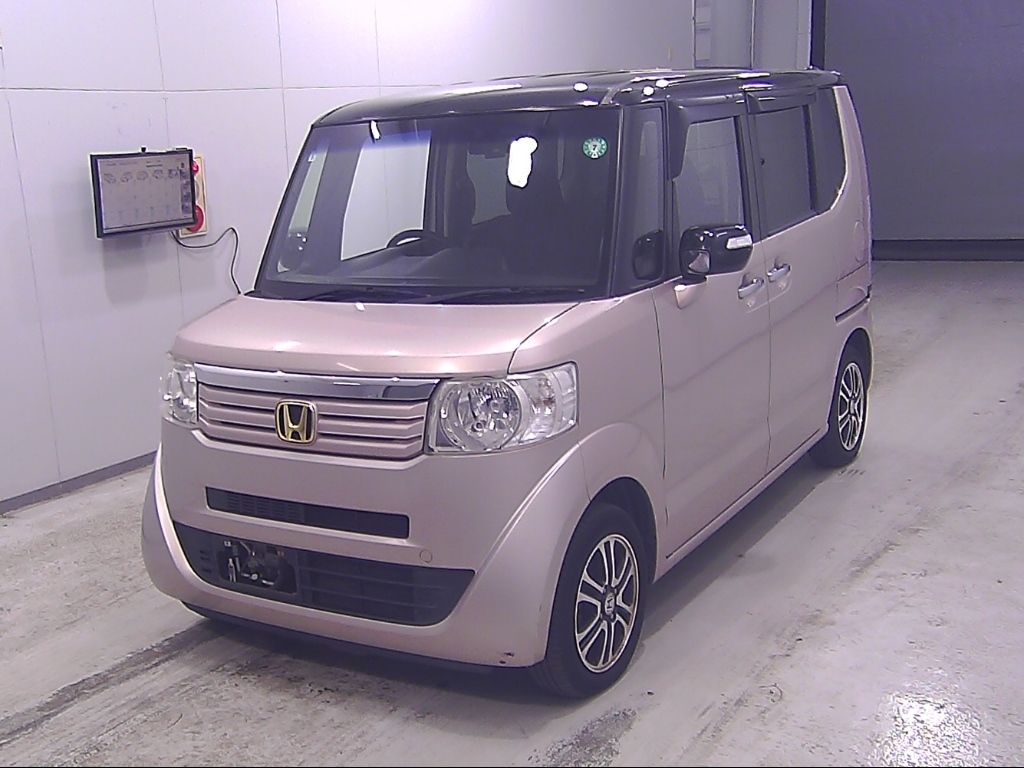 HONDA N-BOX+