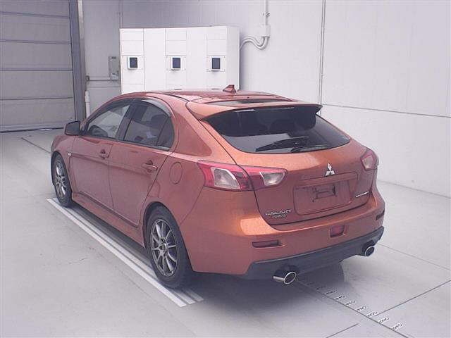 MITSUBISHI GALANT FORTIS