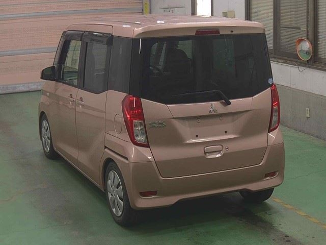MITSUBISHI EK SPACE