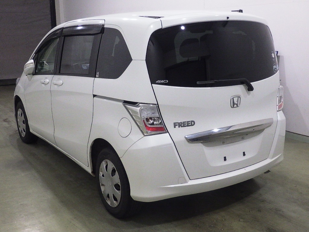 HONDA FREED