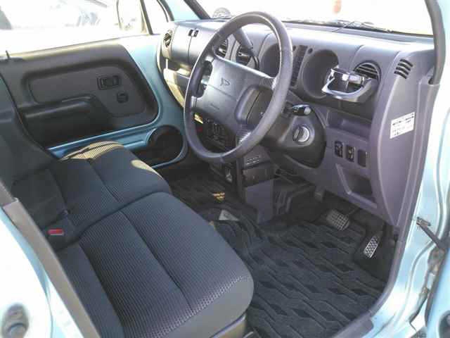 DAIHATSU NAKED