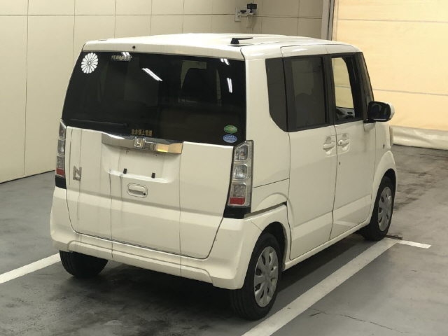 HONDA N-BOX