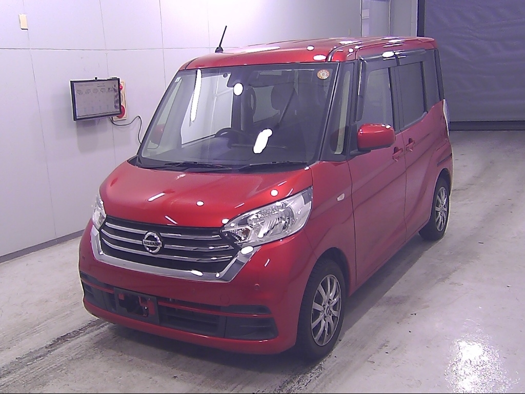 NISSAN DAYZ ROOX