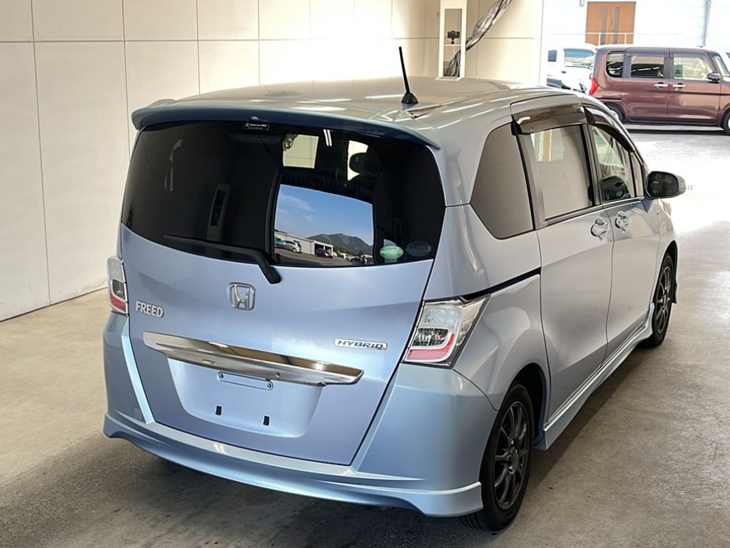 HONDA FREED