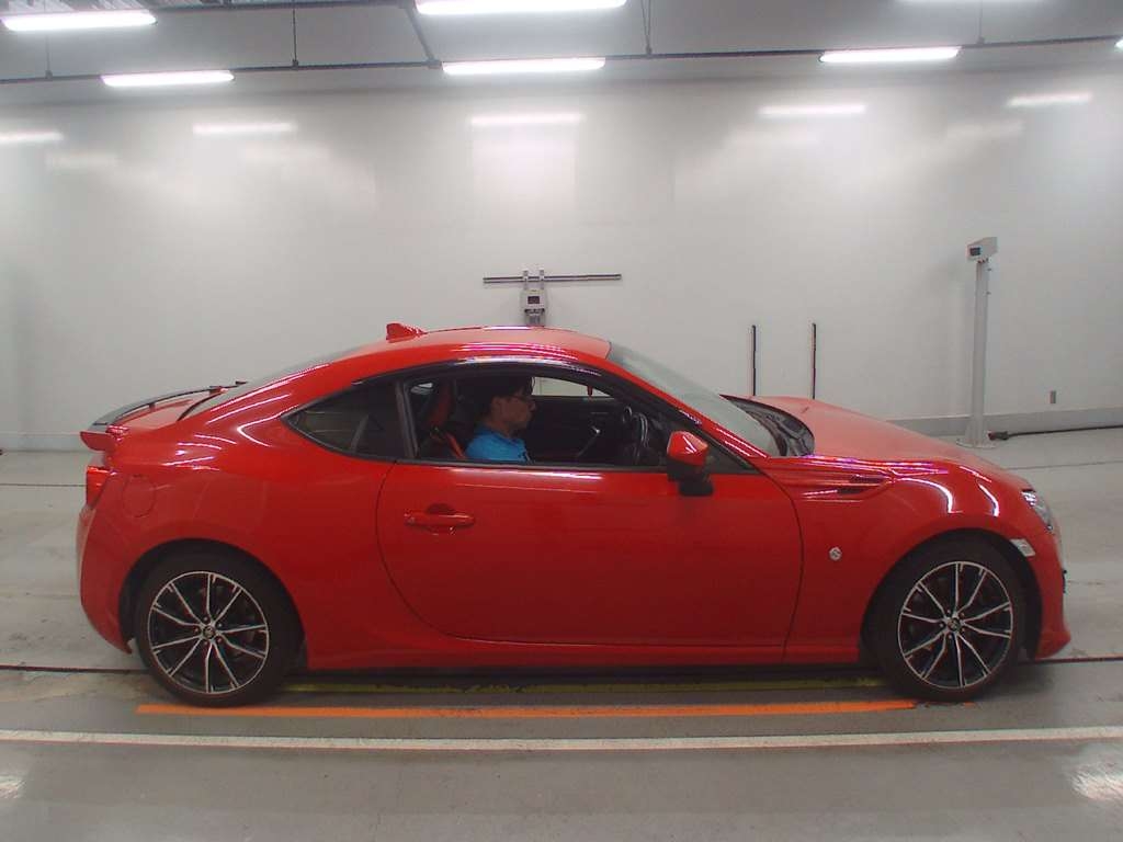 TOYOTA GT 86