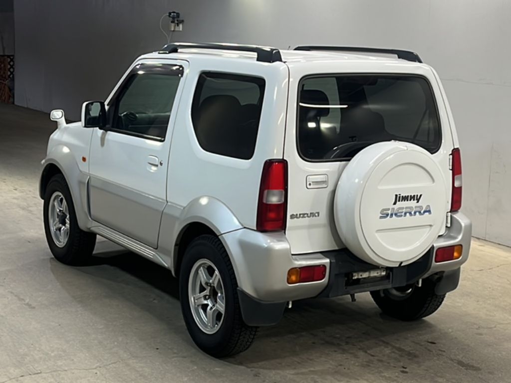 SUZUKI JIMNY SIERRA