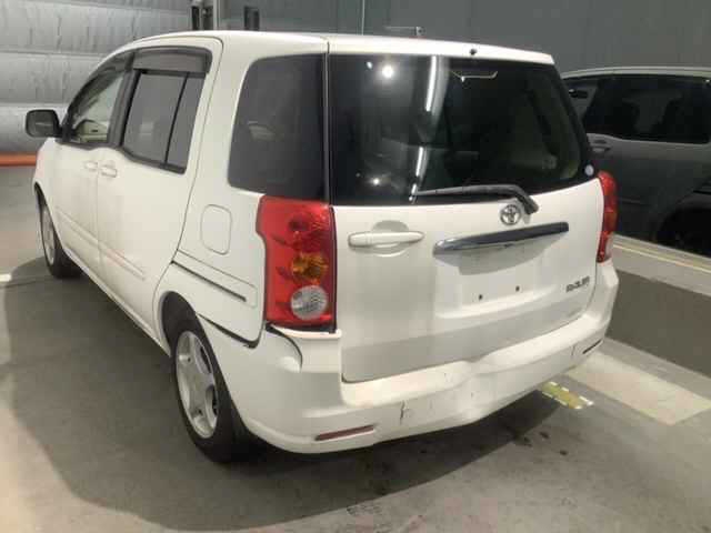 TOYOTA RAUM